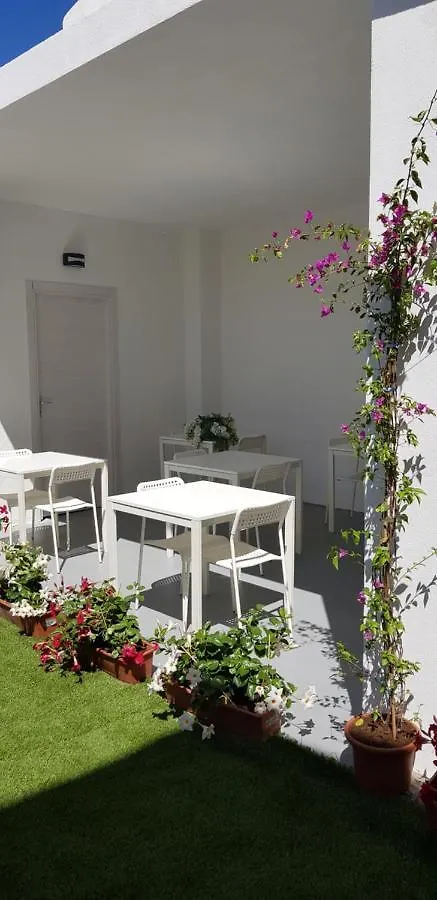 La Smeralda - Boutique Rooms And Breakfast Golfo Aranci