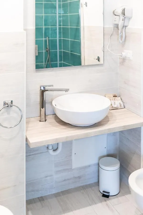 Gasthuis La Smeralda - Boutique Rooms And Breakfast Golfo Aranci